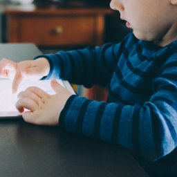 How Much Screen Time is Appropriate for Toddlers